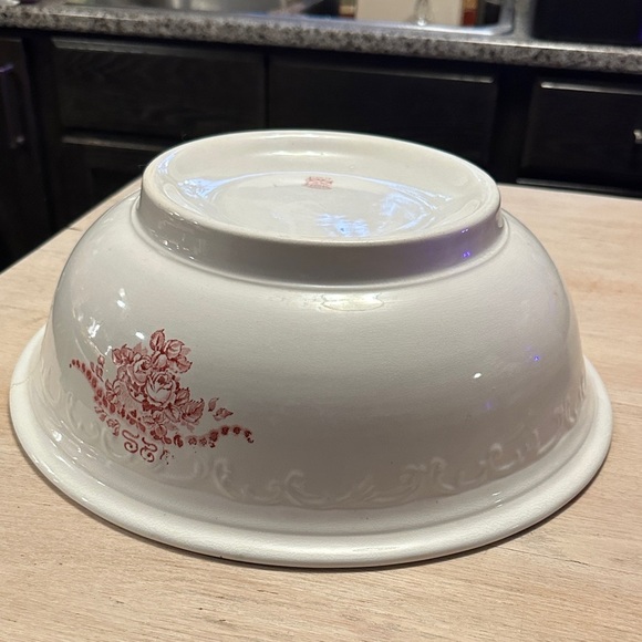 VINTAGE | Victorian-era Louis J.H.W. & Sons Hanley England Semi-Porcelain Basin - Picture 11 of 16